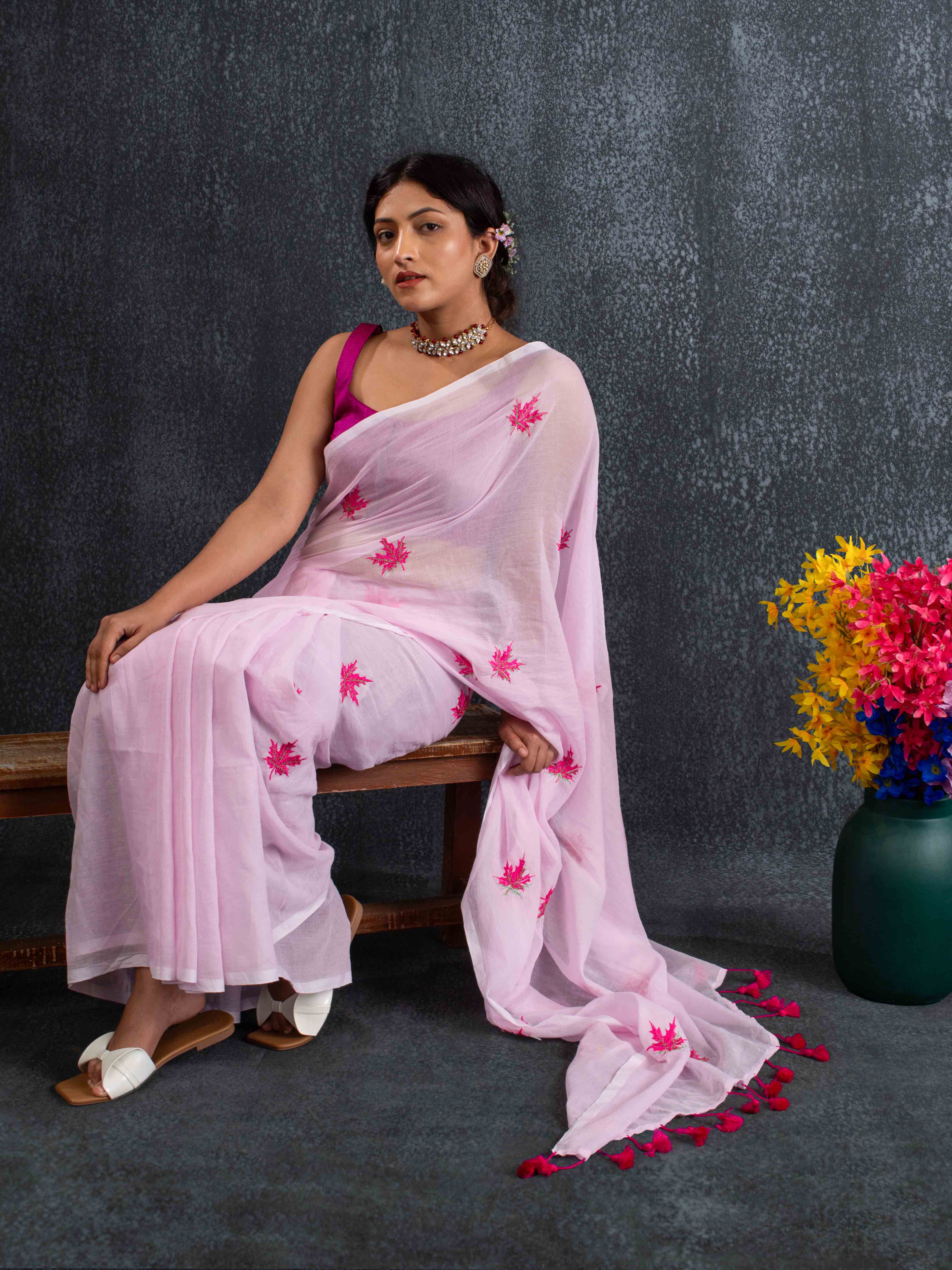 Featherlight Mul Cotton Saree with Thread Leaf Work in Baby Pink