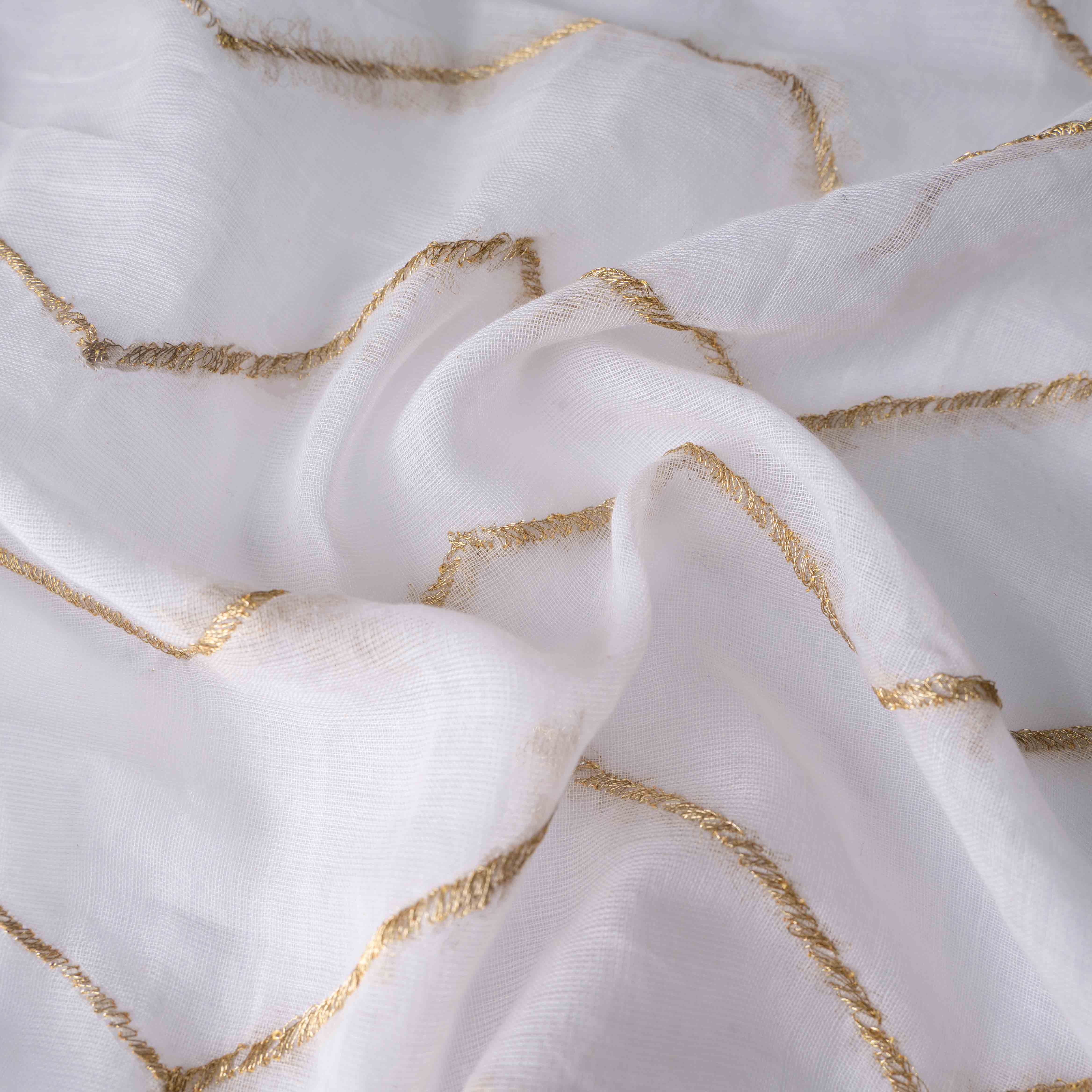 Featherlight Mul Cotton Saree in Ivory White with Wave Patterns