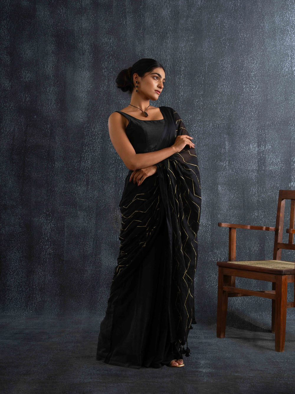 Featherlight Mul Cotton Saree in Black with Wave Patterns