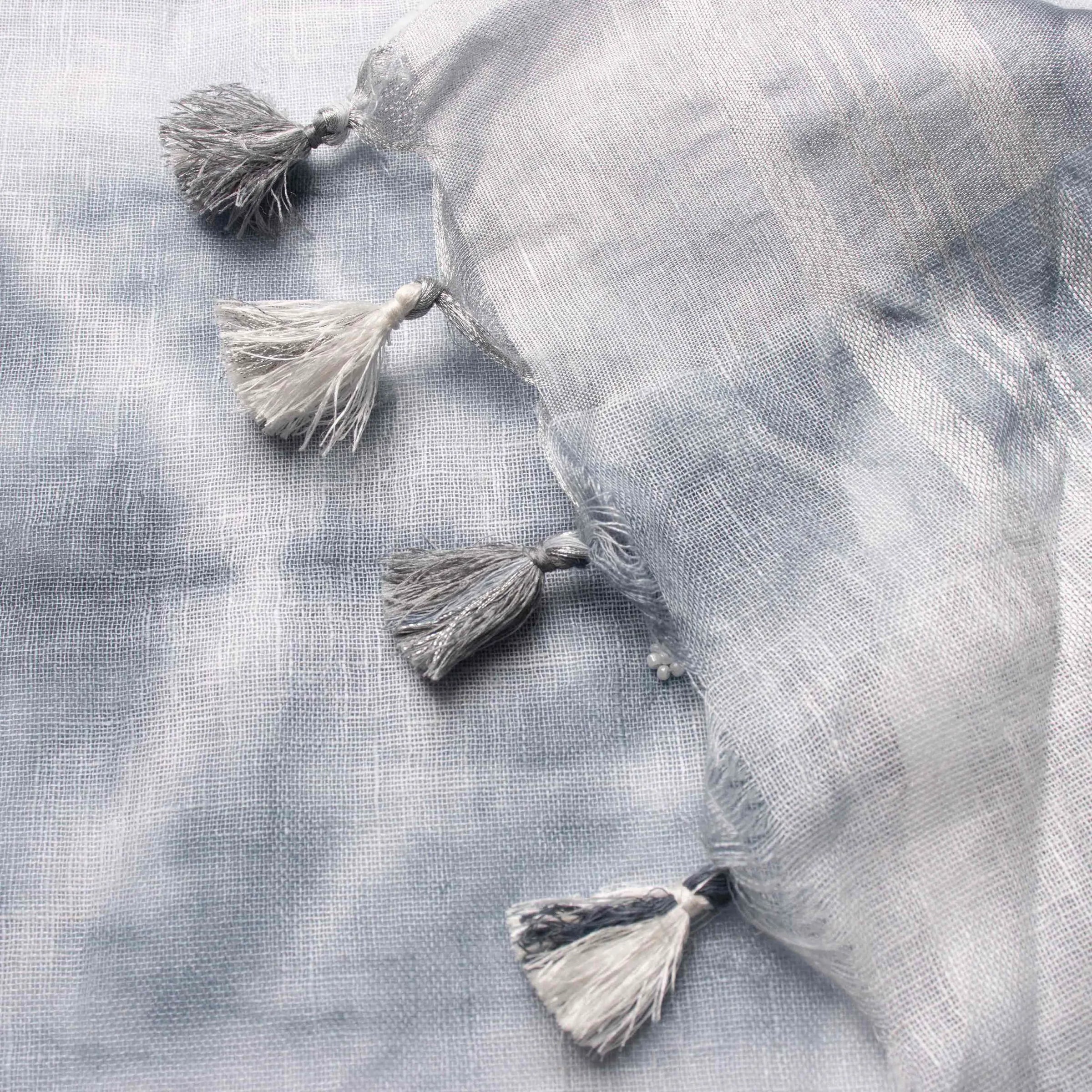 Plush 100% Pure Linen Saree in Misty Grey with Delicate Floral Motifs