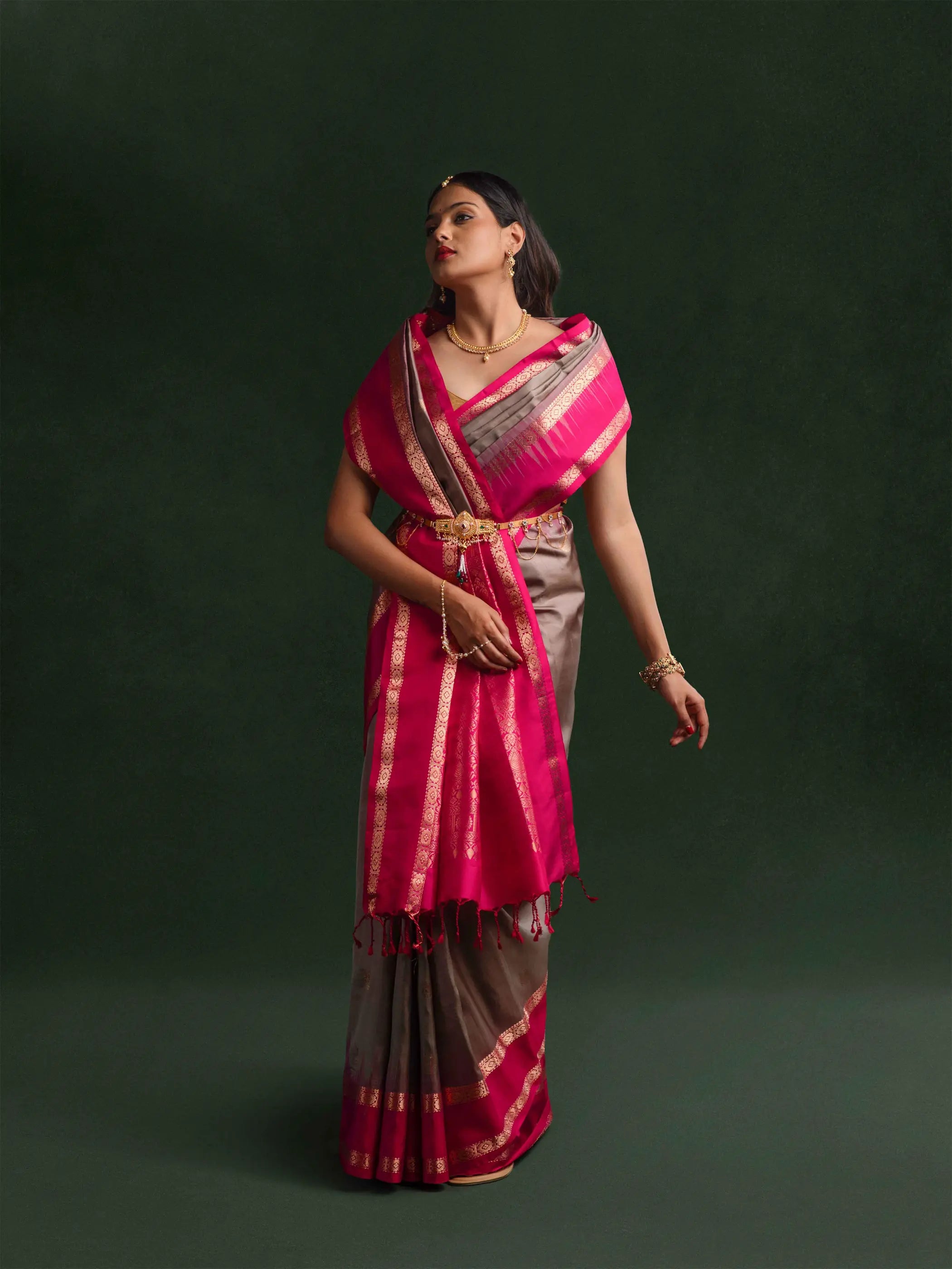Kanjeevaram Handloom Soft Silk Saree in Gunmetal & Magenta