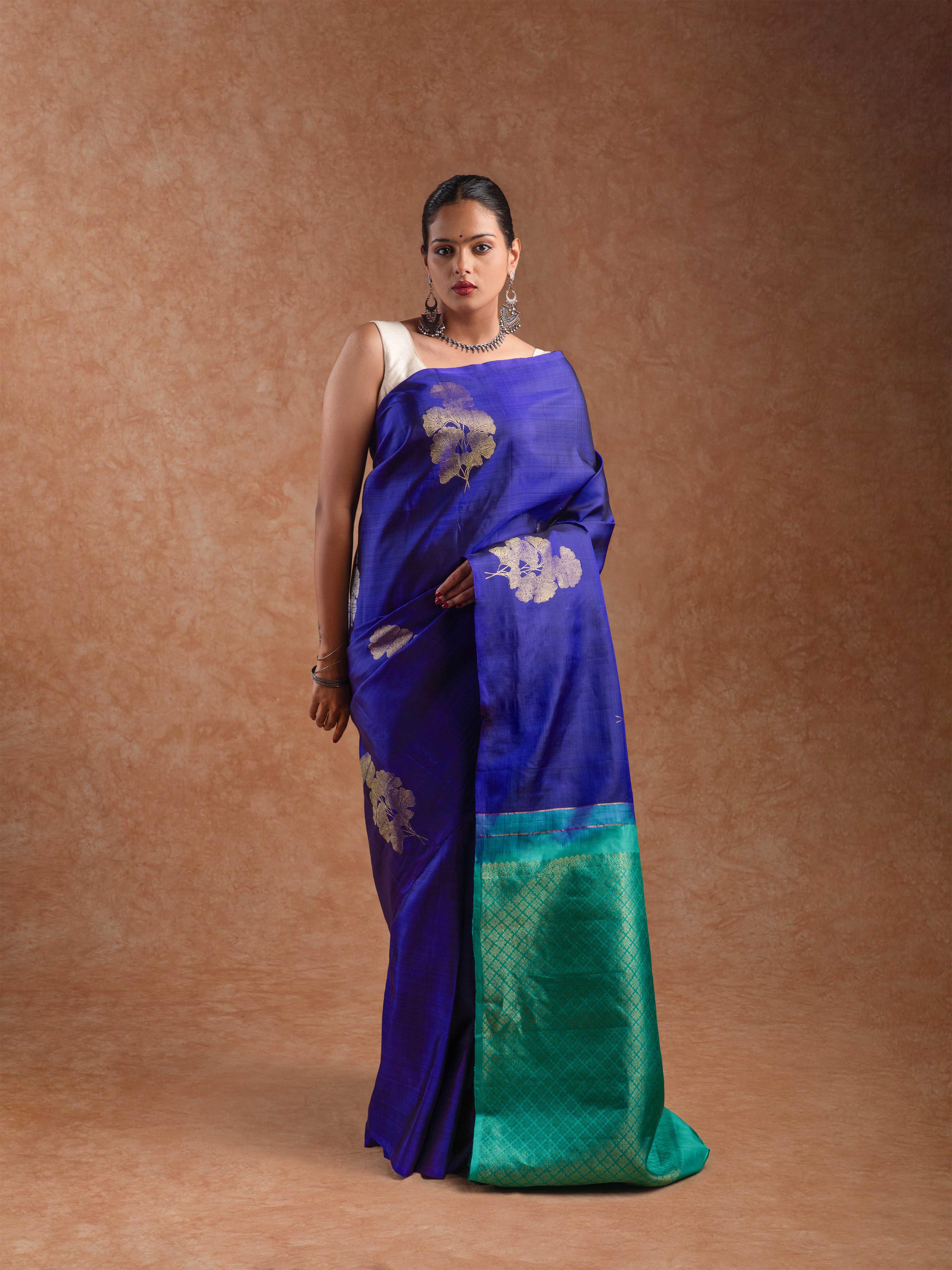 Kanjeevaram Raw Silk Saree in Indigo & Emerald