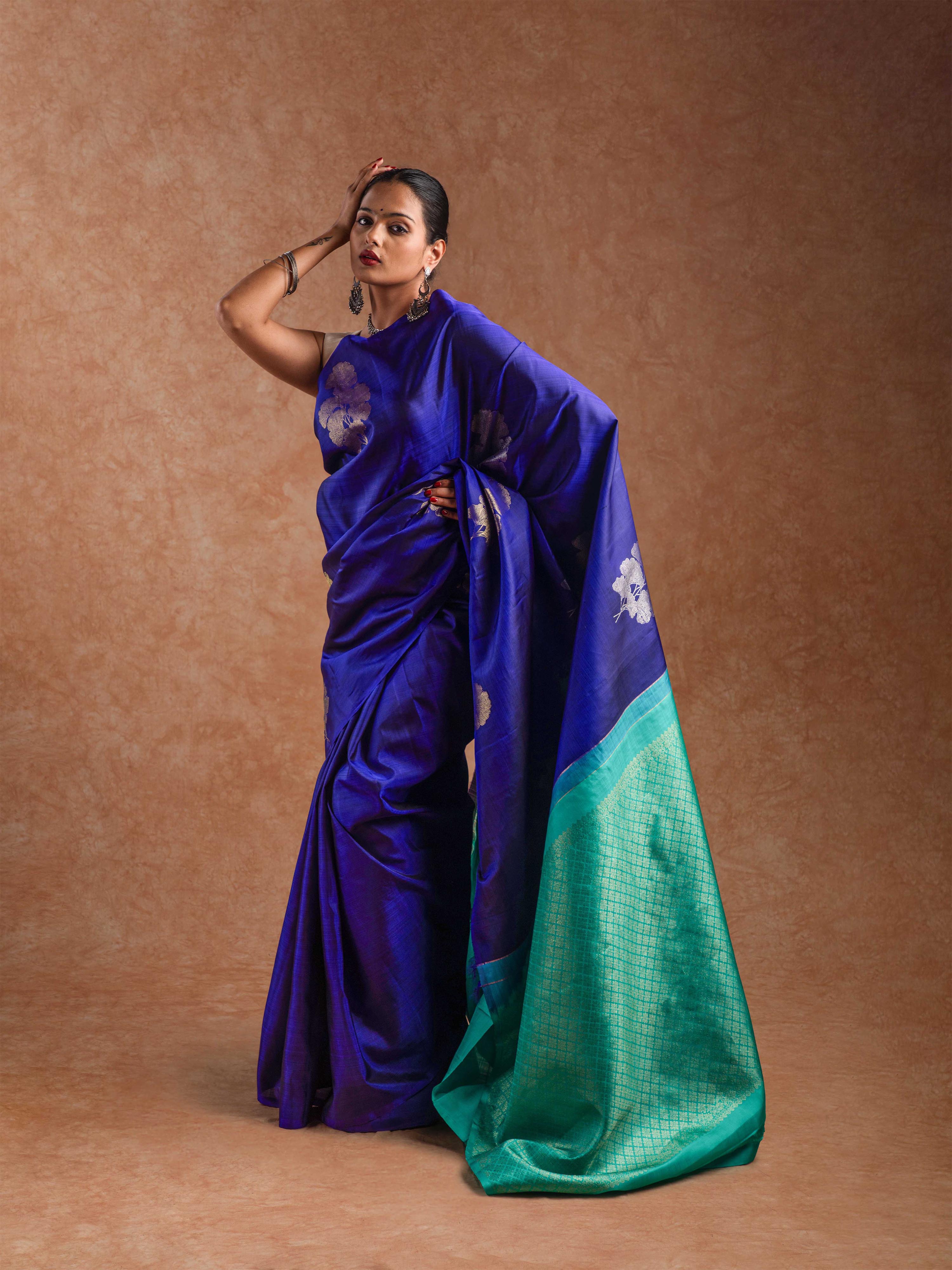 Kanjeevaram Raw Silk Saree in Indigo & Emerald