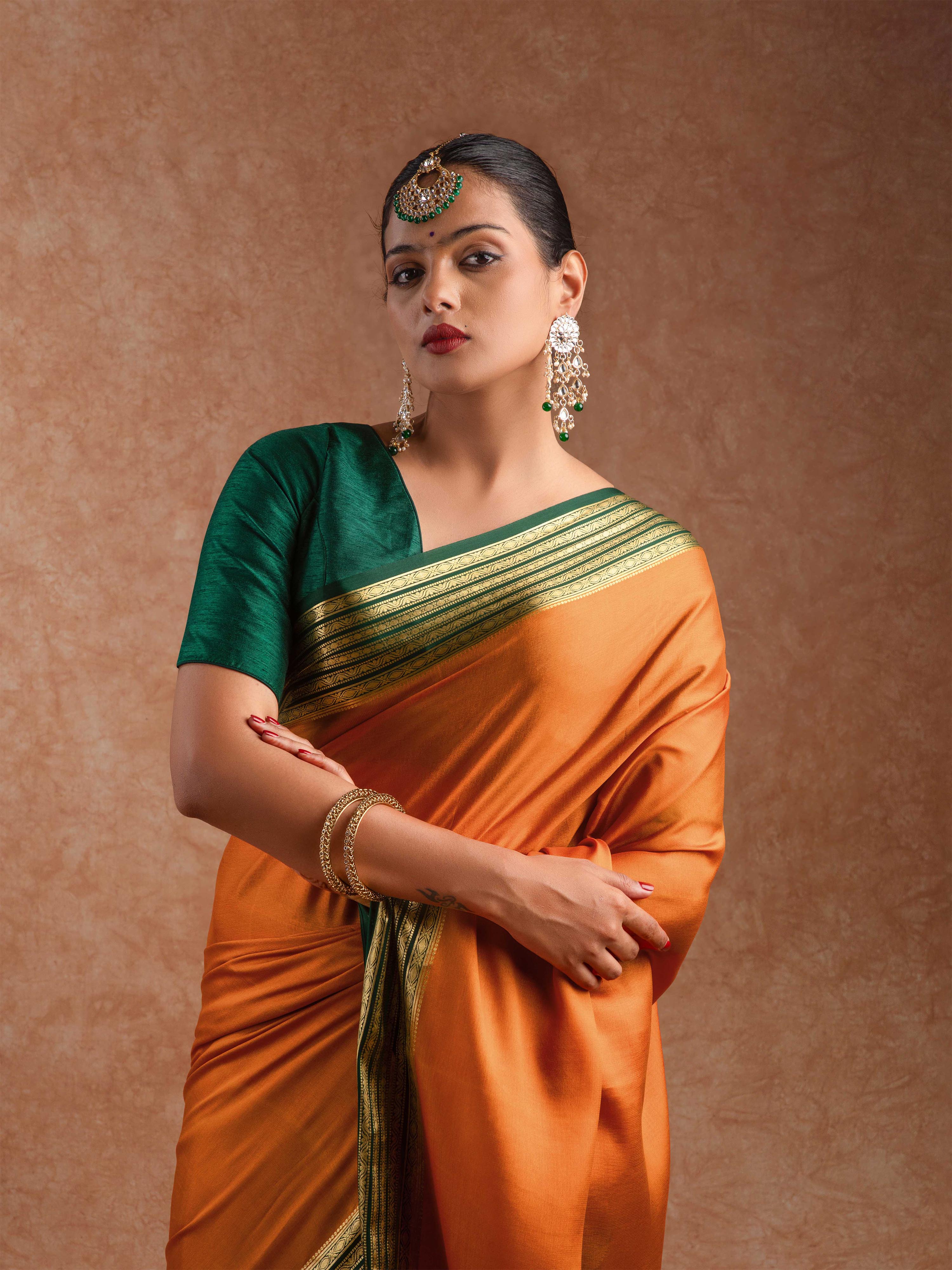 Mysore Crepe Silk Plain Saree in Burnt Orange & Forest Green