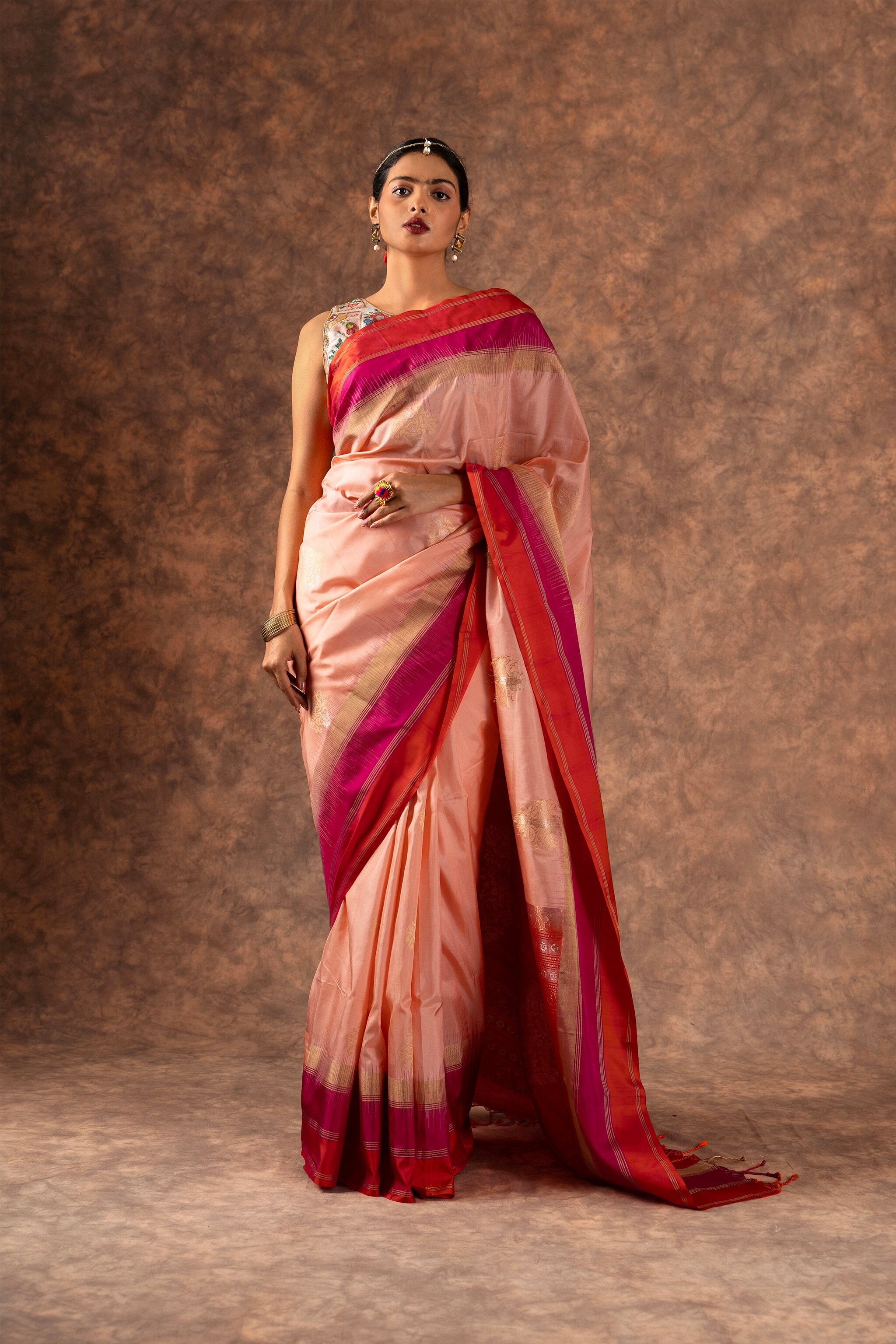 'Arunika' Peach and Pink Kanjeevaram Soft Silk (Double Warp)