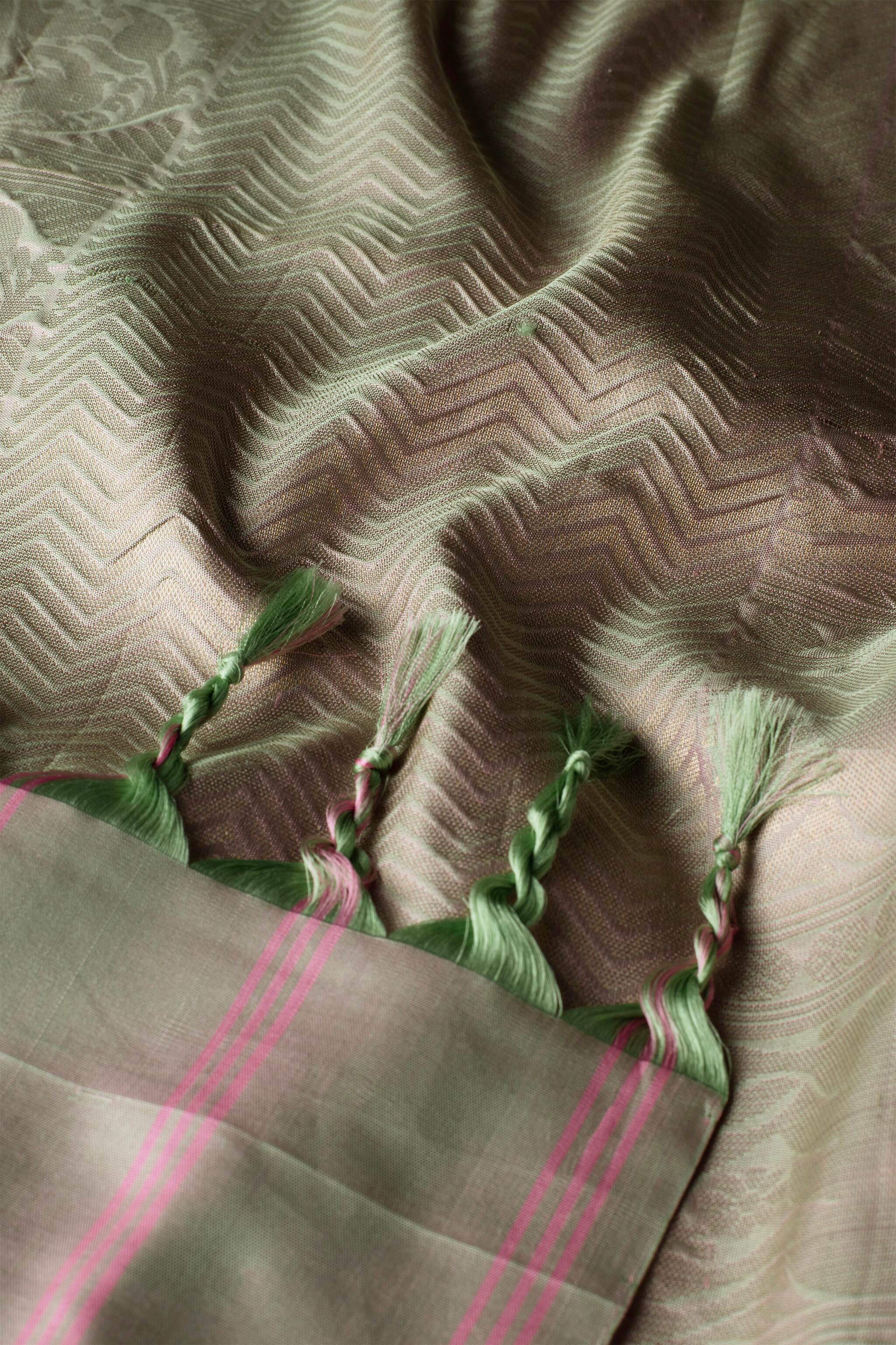 'Saanvi' Pink and Silver Kanjeevaram Soft Silk (Double Warp)