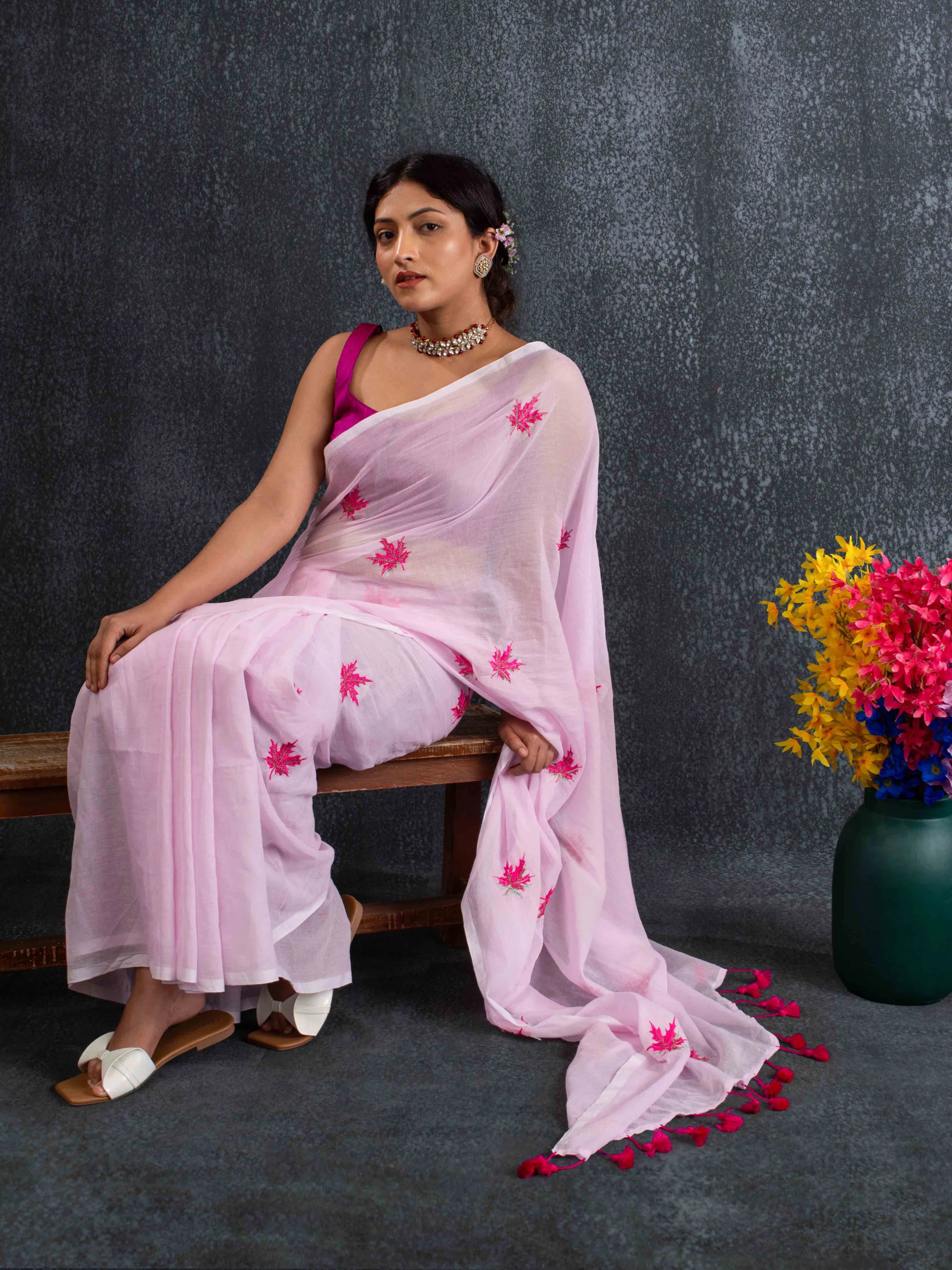 Featherlight Mul Cotton Saree with Thread Leaf Work in Baby Pink