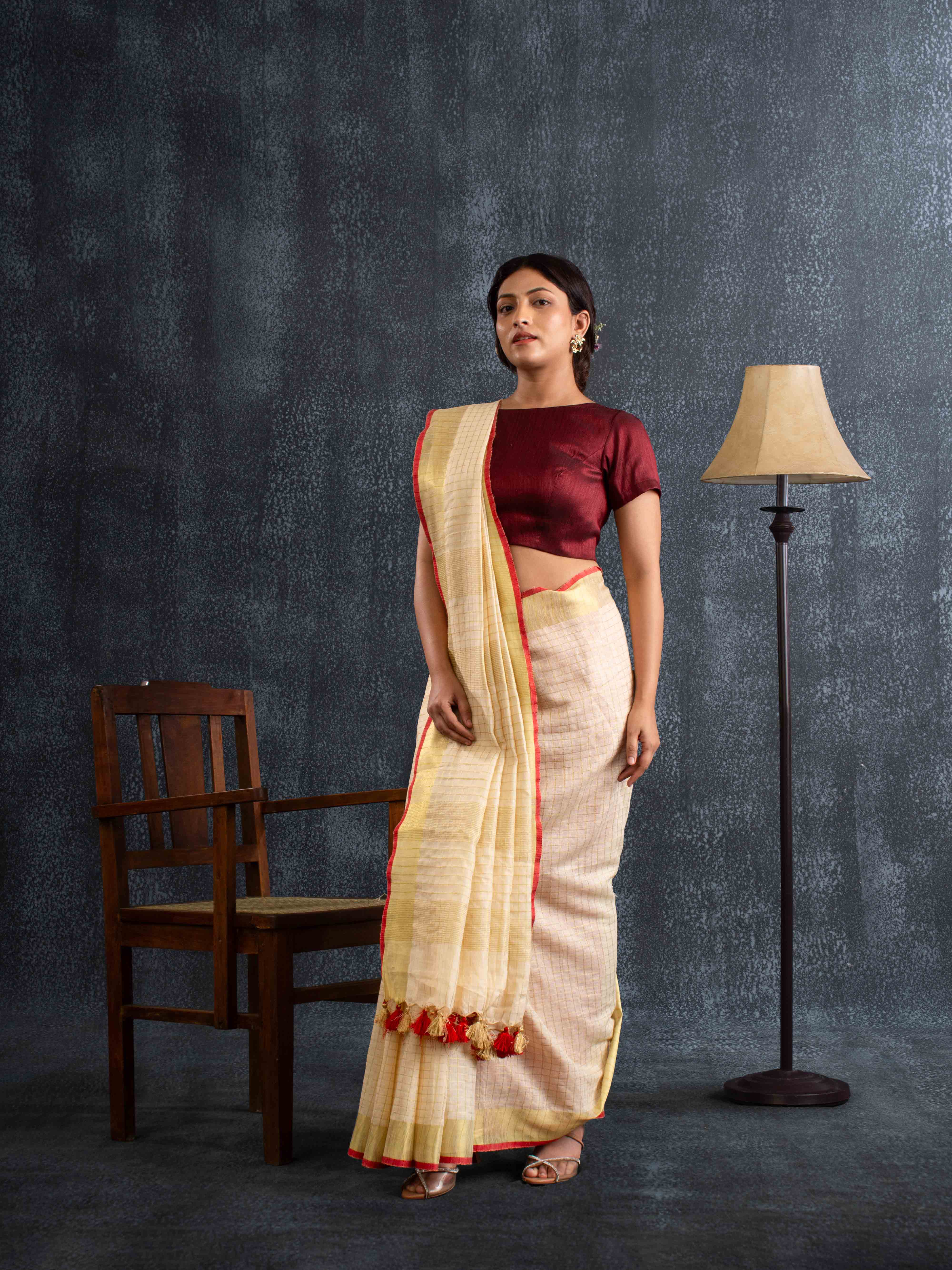 Cloud-like Self-Weave Textured Linen Saree in Cream with Gold Border