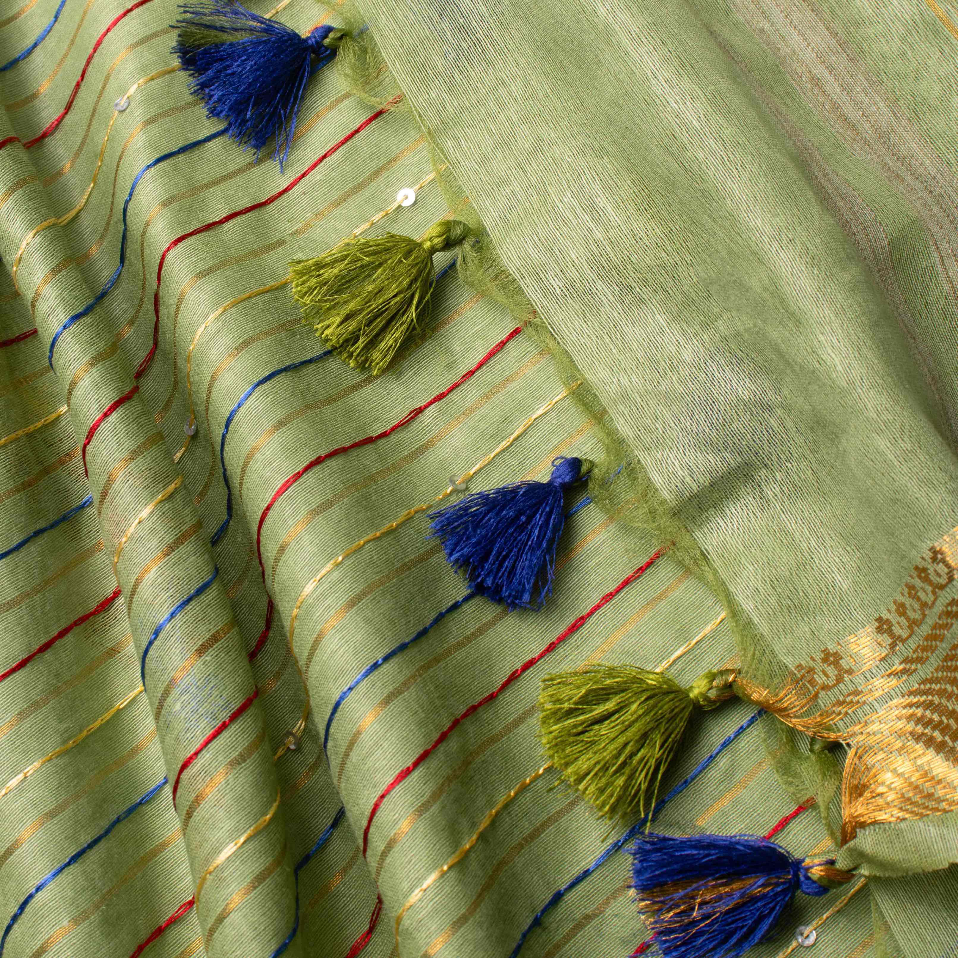 Velvety Linen Silk Saree in Leaf Green with Floral Embroidery