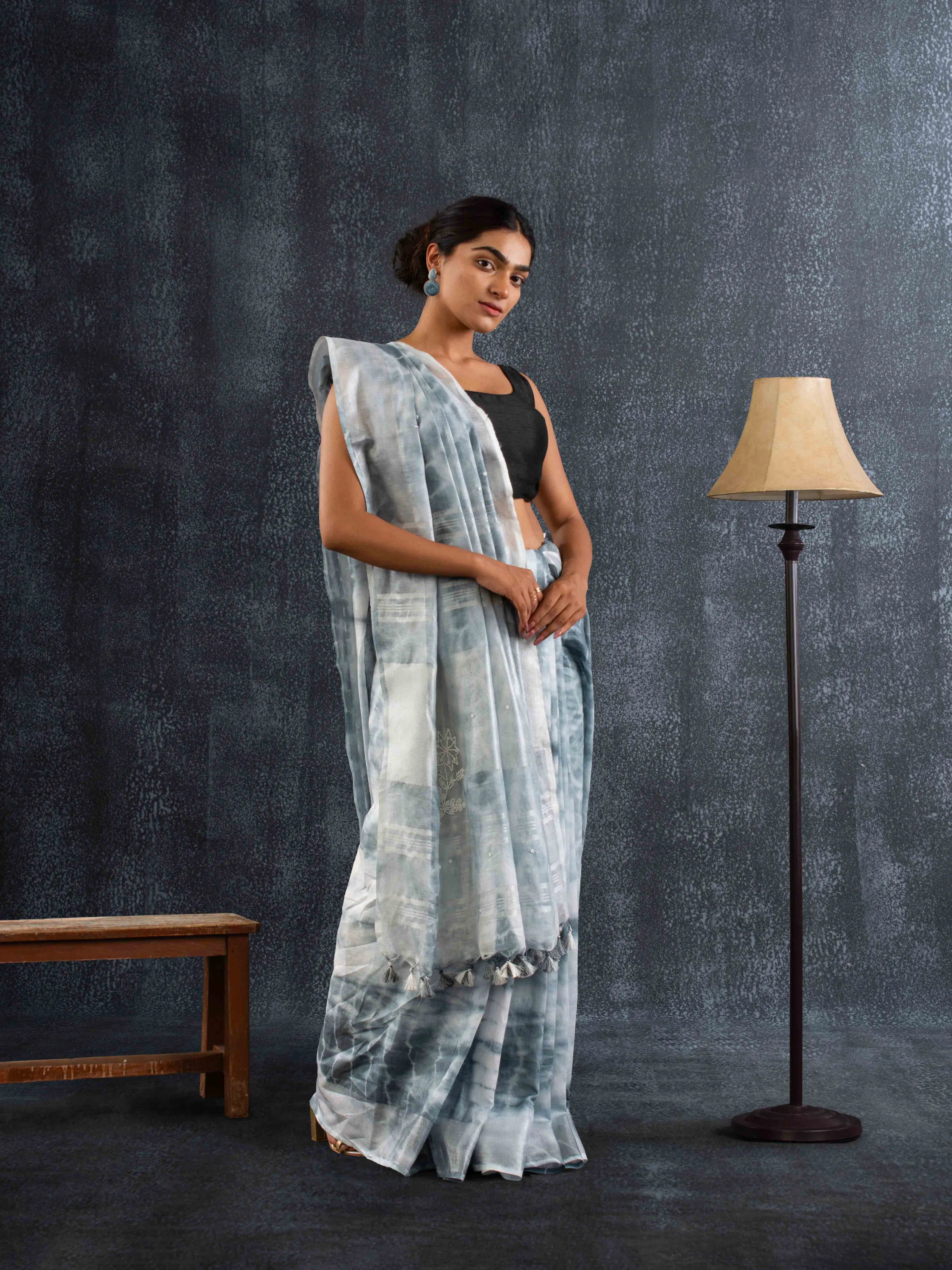Plush 100% Pure Linen Saree in Misty Grey with Delicate Floral Motifs