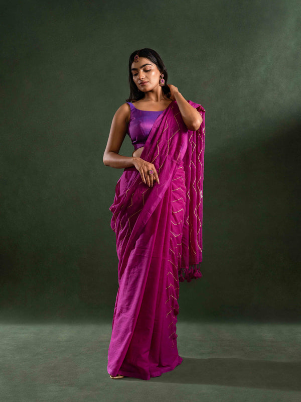 Featherlight Mul Cotton Saree in Orchid Pink with Wave Patterns