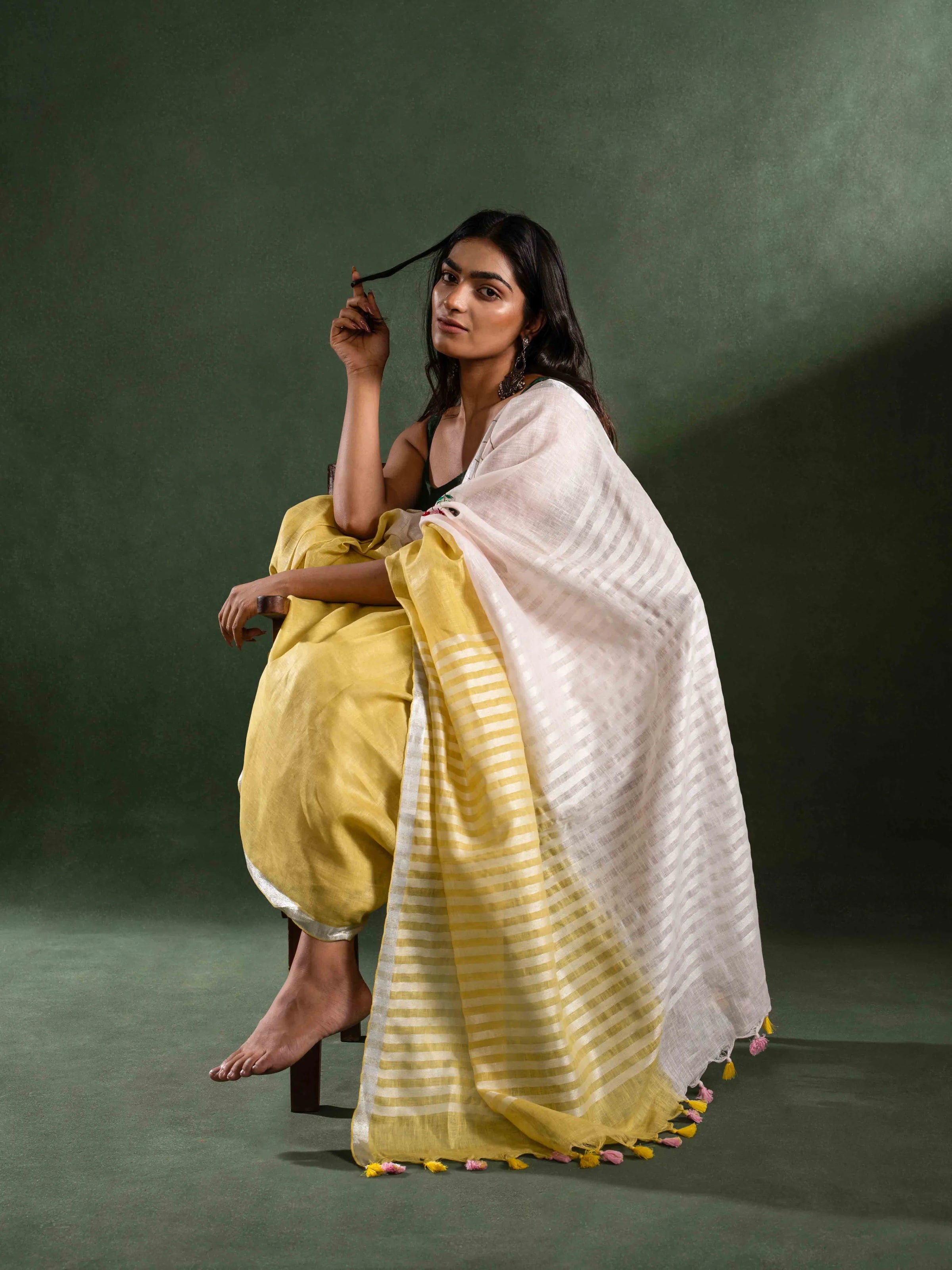 Cloud-soft Pure Linen Saree in Sunshine Yellow & Off White