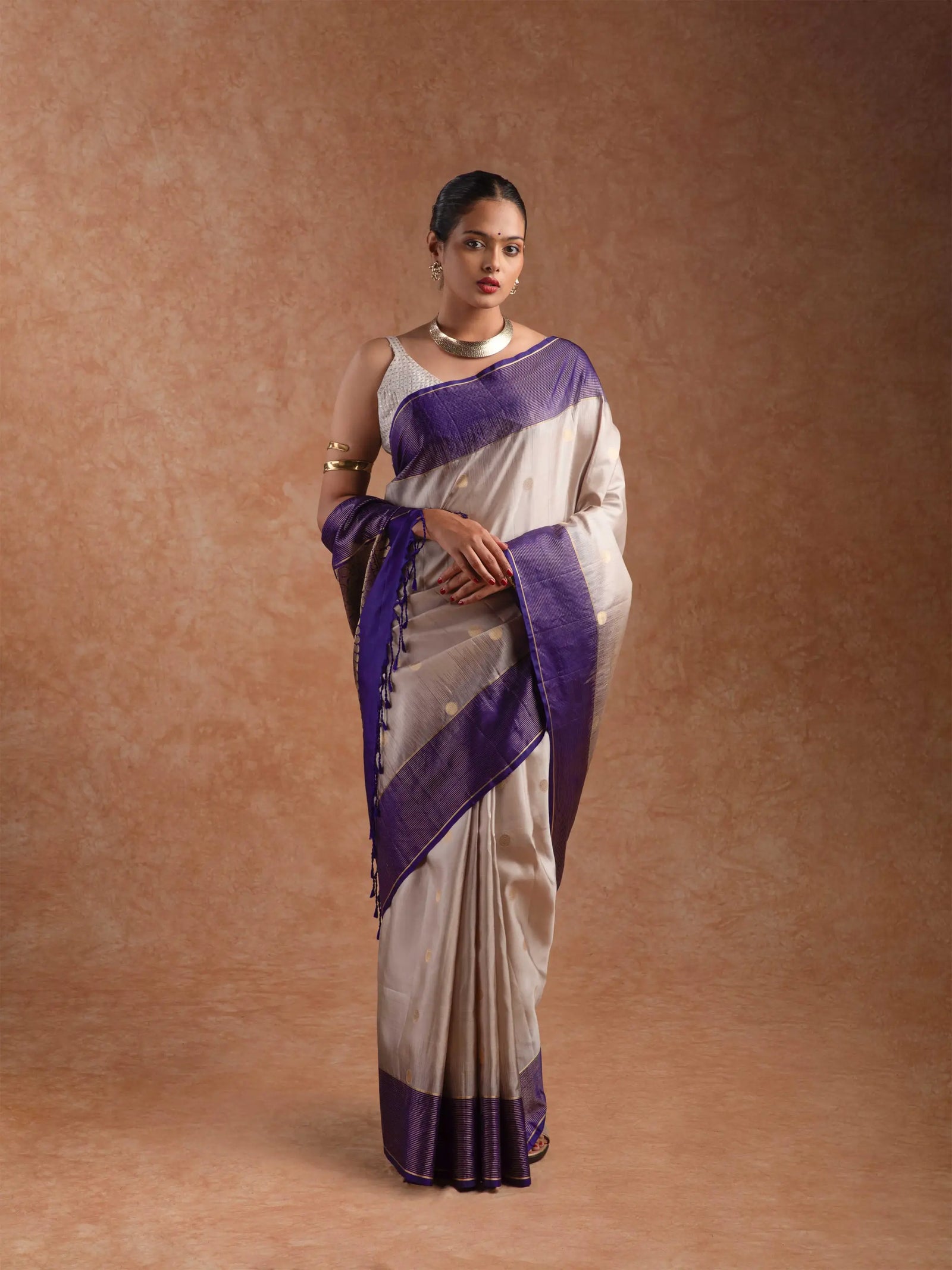 Kanjeevaram Handloom Soft Silk Saree in Champagne & Deep Violet